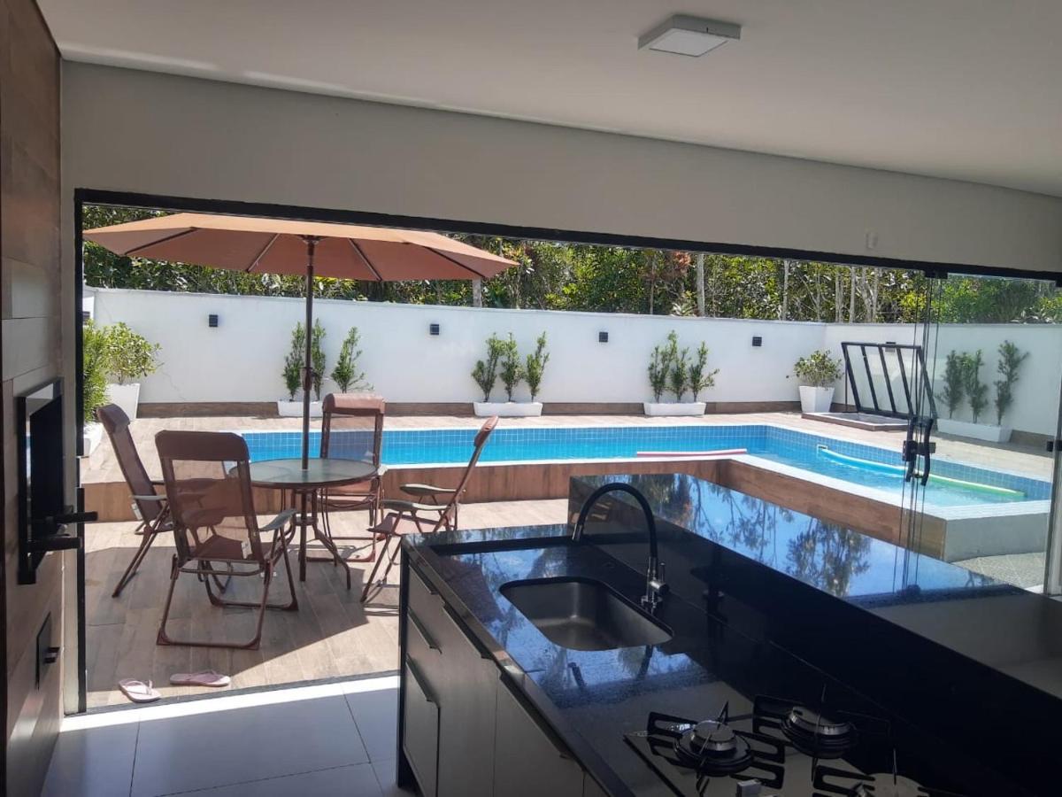 Casa Ampla E Espacosa A 200M Do Mar! Guaratuba Kültér fotó